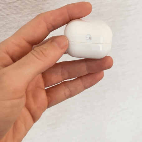 
                  
                    Shelly BLU Motion Smart Motion Sensor showing compact size
                  
                